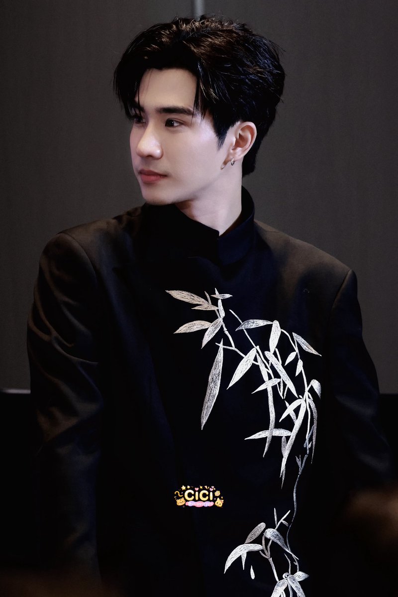 cicipporppe's tweet photo. Siêu cấp đẹp trai

#PerthTanapon
#KDPPE https://t.co/afdf1LPYZr