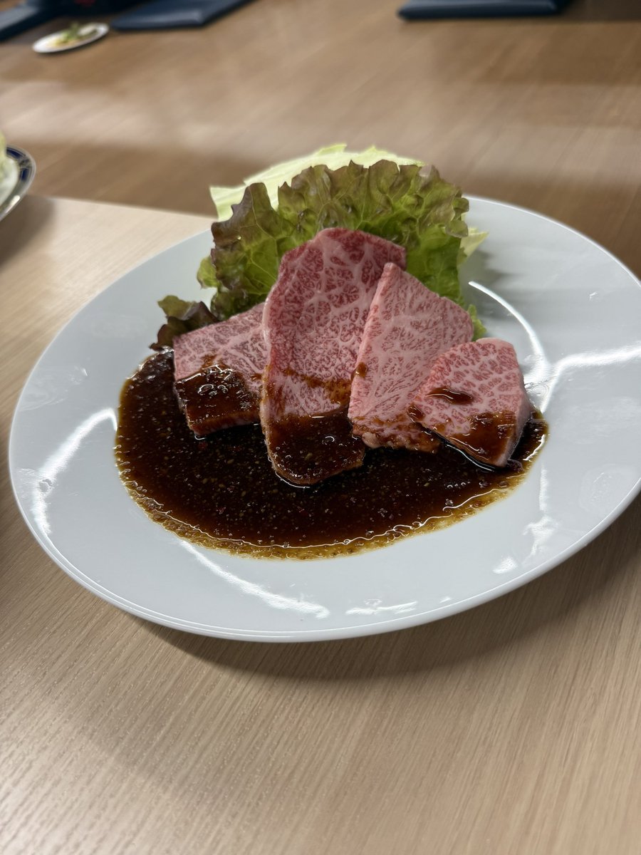 JINGIDESU's tweet photo. またまたお肉🙄💙 https://t.co/sbUmVZe7b0