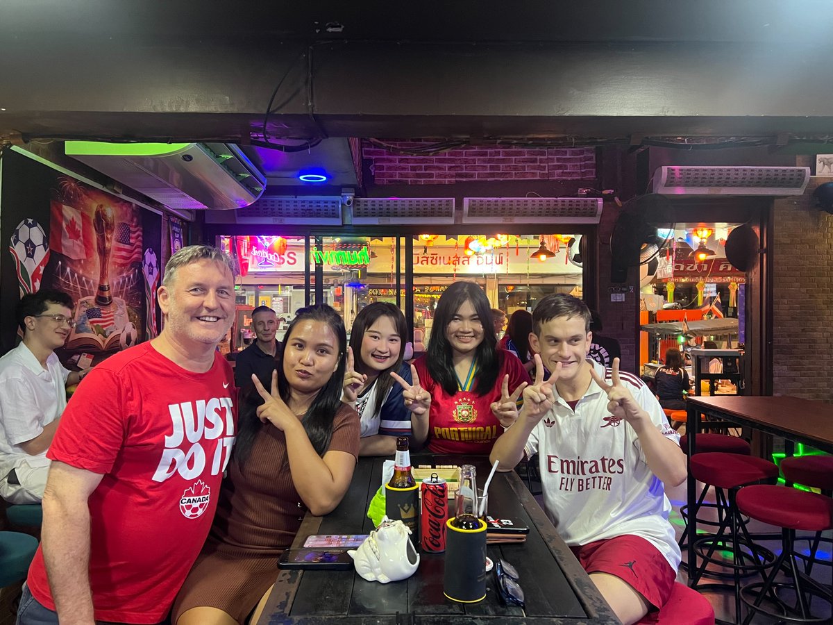 orangebarbkk's tweet photo. ⚽ Only 16 teams remain.

The World Cup enters the Round of 16 and every match could decide who stays in the race for the trophy. 🏆

Join us tonight at Orange Bar Bangkok for football, cold drinks and great company! 🍊🍻

#WorldCup2026 #OrangeBarBangkok #BangkokNightlife https://t.co/Pqy8V7KZd8