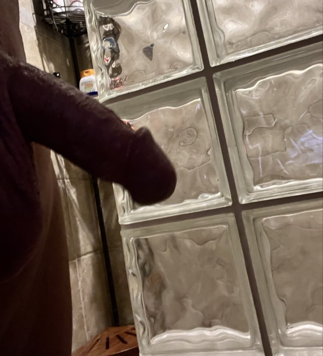 HardFun333's tweet photo. Good Morning Friends….
Starting the day with a little Sunday shower play 🍆💦
Have a great day and make yourself feel good ! https://t.co/xtLcalXLo3