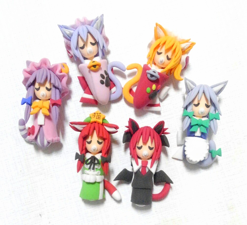 IHQudz4qCL6ERNW's tweet photo. リンゴの���の子猫たちに
誘われたのよ楽しいパーティ
木靴カタトコタップダンス
枝に小鳥のコーラス隊ね https://t.co/oANEFyLyL9