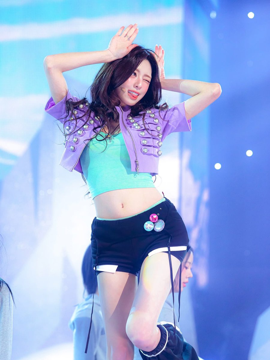 ՞‪ඉ ̫ඉ՞ページ itzy pics (@theitzypics) on X