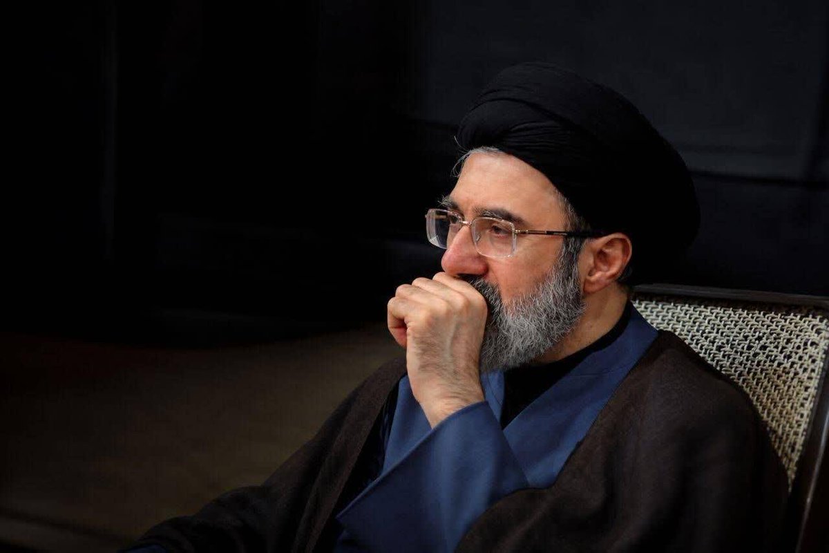 rreezzvvaanneeh's tweet photo. ما ترکناک یابن الحسین
قربون دلت بریم‌ ای بزرگترین غائب این روزها 
اگر خونخواه خون رهبرشهیدی بگو #لبیک_یا_خامنه_ای https://t.co/3uLFYIVedN