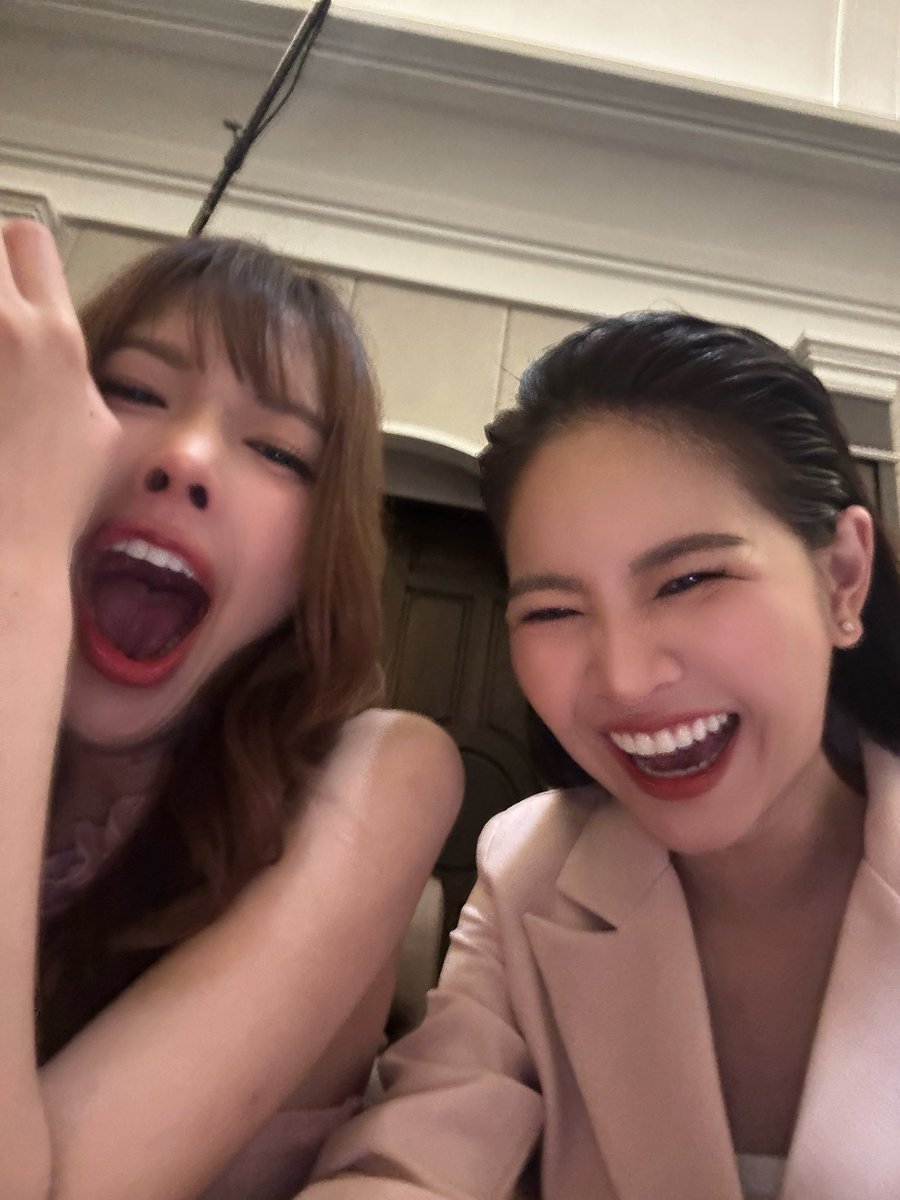 Apple Lapisara tweet media