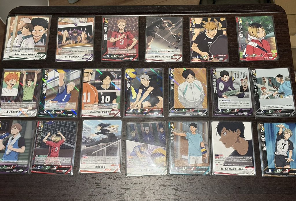 gry_758's tweet photo. 【交換】ハイキュー　バボカ　ユース&amp;選抜強化合宿　最強の挑戦者

譲)画像参照

求)同異種　赤葦　(絵柄検討)

同レア赤葦、プロモカード、サイン入りカードなどを求めております。
頂点とSPはサイン入りカードor画像4枚目優先(比率違い⭕️)

※固定ツイート必読
郵送交換希望
気軽にお声掛けください https://t.co/hmjlyeJ6ka