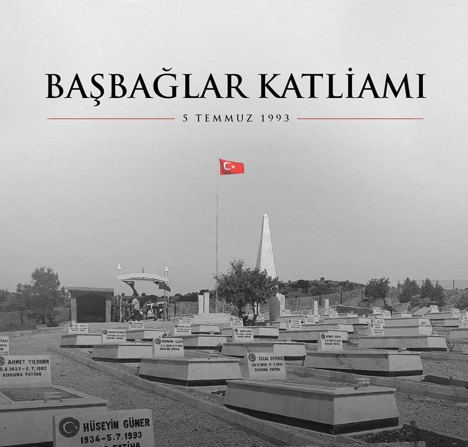 Mahmudozbek63's tweet photo. Erzincan Başbağlar’da teröristler tarafından katledilen 33 şehidimizi rahmetle anıyoruz.
Başbağlar, bu milletin vicdanında hiç kapanmayacak bir yaradır.
#Başbağlar 
#Erzincan https://t.co/T7kw0i1TBT