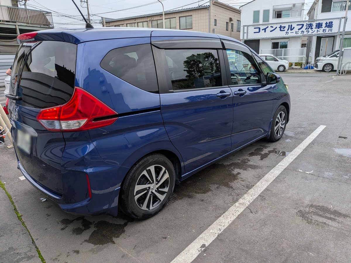 JUN8_'s tweet photo. 雨の合間に洗車🧽 https://t.co/NG8OdF8m2O
