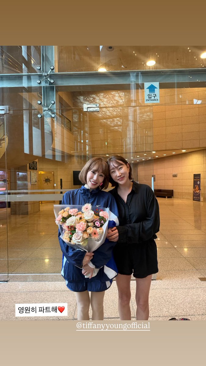 bkfany's tweet photo. เป็นพาร์ทเนอร์กันตลอดไปนะ ❤️ วันนี้เจ้าของคลินิกที่ฟานี่ไปประจำไปซัพพอร์ตยูมิยอง ♡ https://t.co/oB27CKBEp9