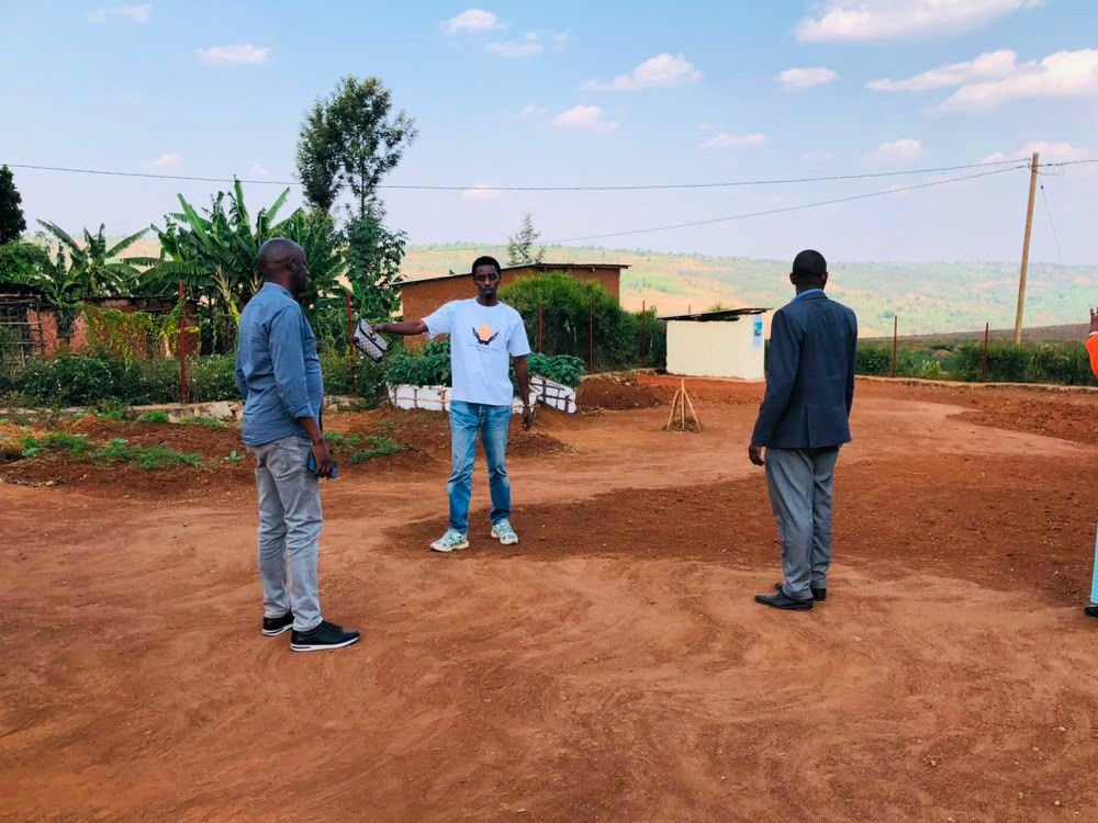 HelpingHeartFam's tweet photo. As Rwanda celebrated #Kwibohora32 yesterday, we joined the community of Mwiri Sector in @KayonzaDistrict to mark the day through what matters most: investing in children.
Alongside local leaders, we visited Gitega #ECD Center, established with our support, where children are learning, growing, and many have overcome malnutrition. We are grateful for the continued partnership and shared commitment to giving every child a safe start in life.
#Kwibohora32 #TumurereYize
