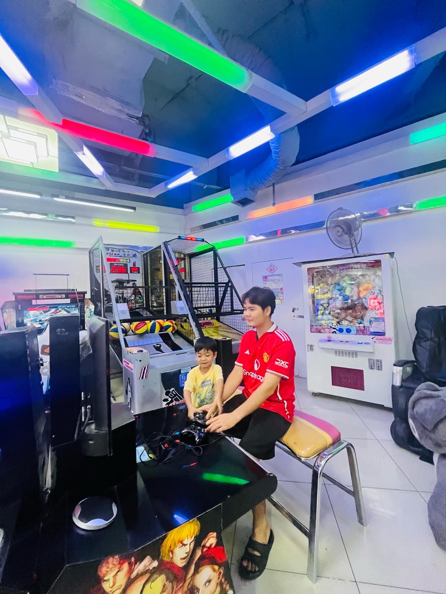 SawChitbcb's tweet photo. #အချစ်ခံချင်တယ်😜😏 https://t.co/UL2Uk6N9v9