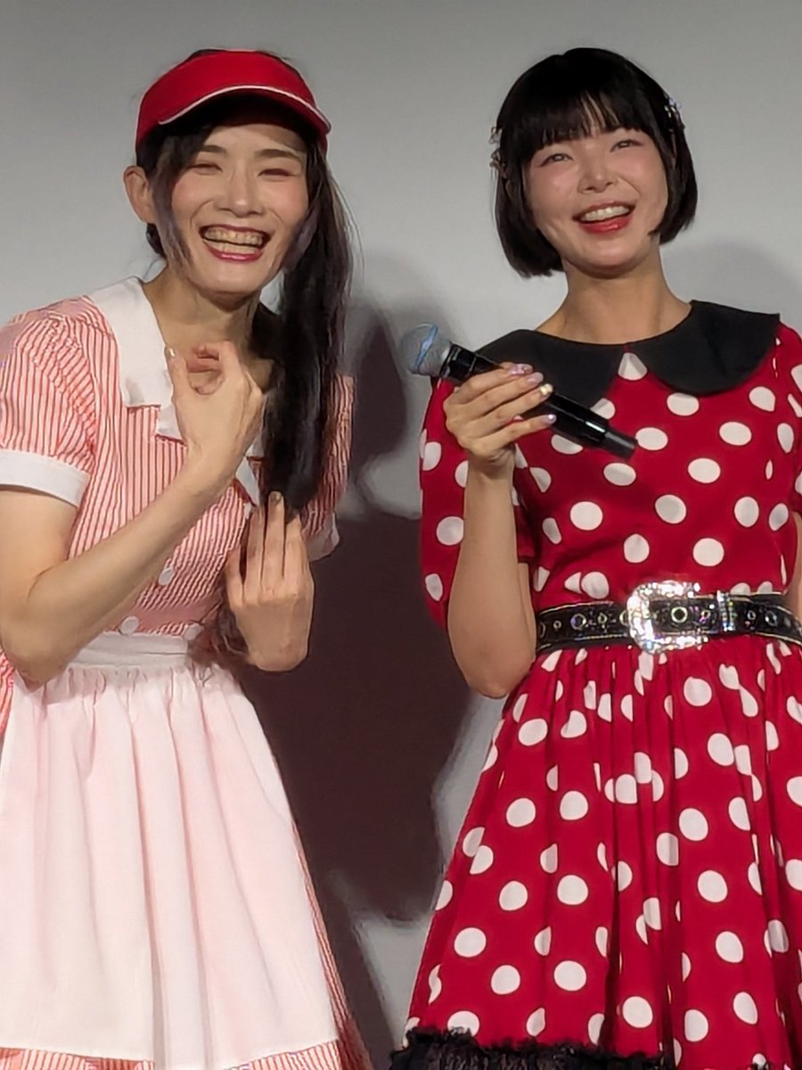 tmkcy's tweet photo. 初参加のカラオケぽん２
１部のみ参加でしたが
行けて良かった🥰
楽しかったです😍
またの開店楽しみに待ってます🫶
#カラオケぼん２
#彩羽真矢
#汐月しゅう https://t.co/ygPzhyu80q