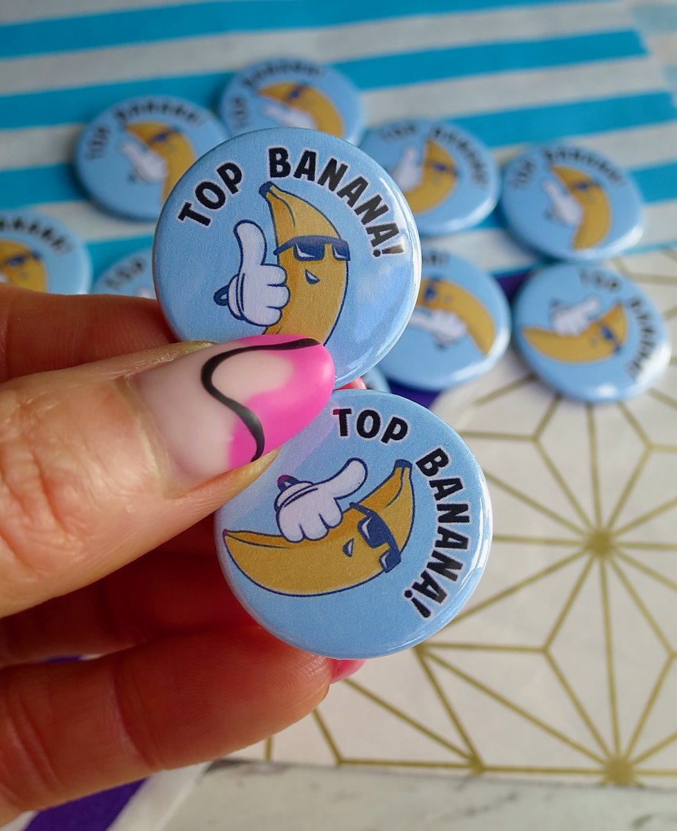 koolbadges's tweet photo. Top Banana Badges - fun keepsakes for students, exam results and to let someone know how proud you are of them! https://t.co/7DTveKkU7J #topbanana #welldone #cute #badge #bananabadge #kawaii #buttonbadge #youdidit #examresults #25mm #ukmaker https://t.co/e0897LwtCD