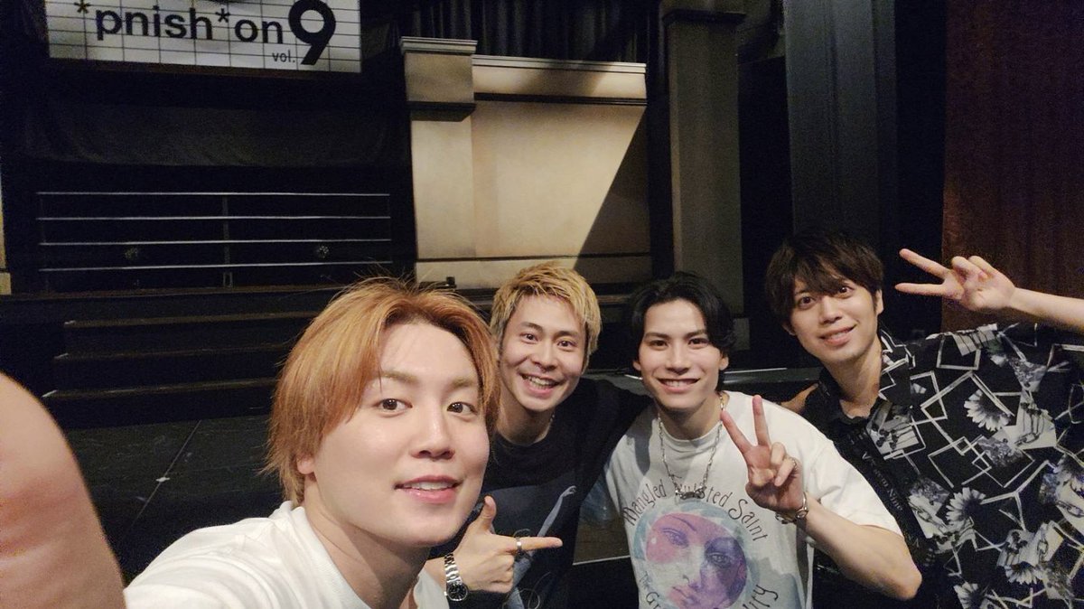24kdegjpp's tweet photo. #パニオン9
本日もご来場ありがとうございました！
今日も楽しかった！

明日は休演日なので間違えてこないようにしてくださいね！
次は七夕✨
シブゲキでお待ちしてます☺️

トークゲストの蓮さん、鯨井さんと🚃 https://t.co/mjsUJCjNB8