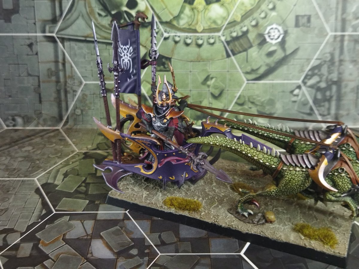 SanKssaForSib's tweet photo. Очень специфичная для сборки модель.

#warhammer 
#Theoldworld
#darkelves
#druchii https://t.co/HiNOs93XeB