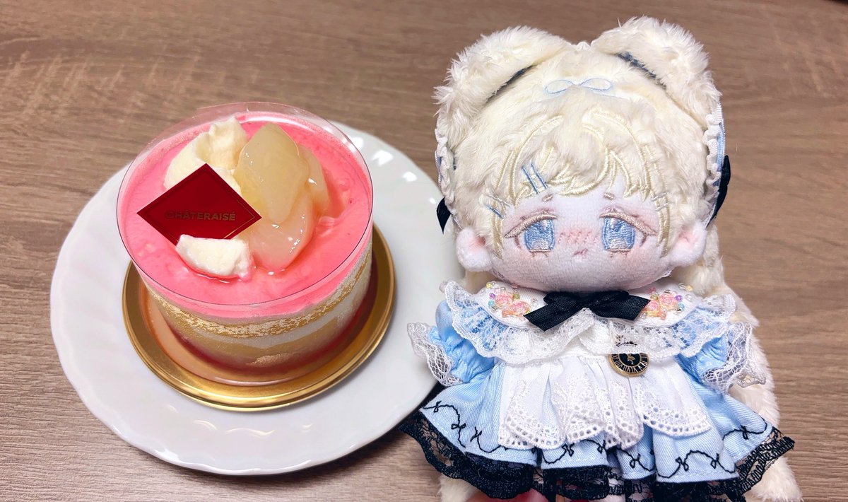 Suzutea_nui's tweet photo. シャトレーゼのケーキ美味しかった😋🍰💕 https://t.co/dZ3x64cD9G