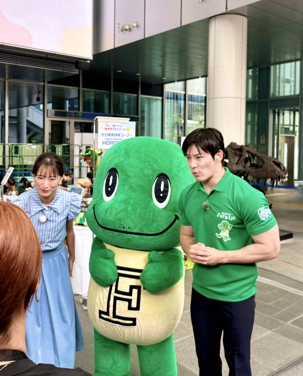 fukui_ishida's tweet photo. English follows
⁡
福井県PRキャンペーン in 名古屋✨
東海テレビ「スイッチ！サタデー」に生中継で出演させていただきました。
福井県大野市で人気の化石発掘体験の様子など、福井の魅力をご紹介させていただきました🦕
人生初の生中継で、とても緊張しましたが、福井の魅力を少しでもお届けできるよう、一生懸命頑張りました😊
ご覧いただいた皆さま、どうもありがとうございました。
⁡
Fukui Tourism Promotion Event in Nagoya✨
I had the opportunity to appear live on Tokai TV’s “Switch! Saturday.”
During the broadcast, I introduced some of Fukui’s tourism attractions, including the popular fossil excavation experience in Ono City.🦕
It was my very first live TV appearance, so I was quite nervous, but I did my best to share the charm of Fukui with everyone!
Thank you very much to everyone who watched.
⁡
#福井県
#福井県知事
#石田たかと