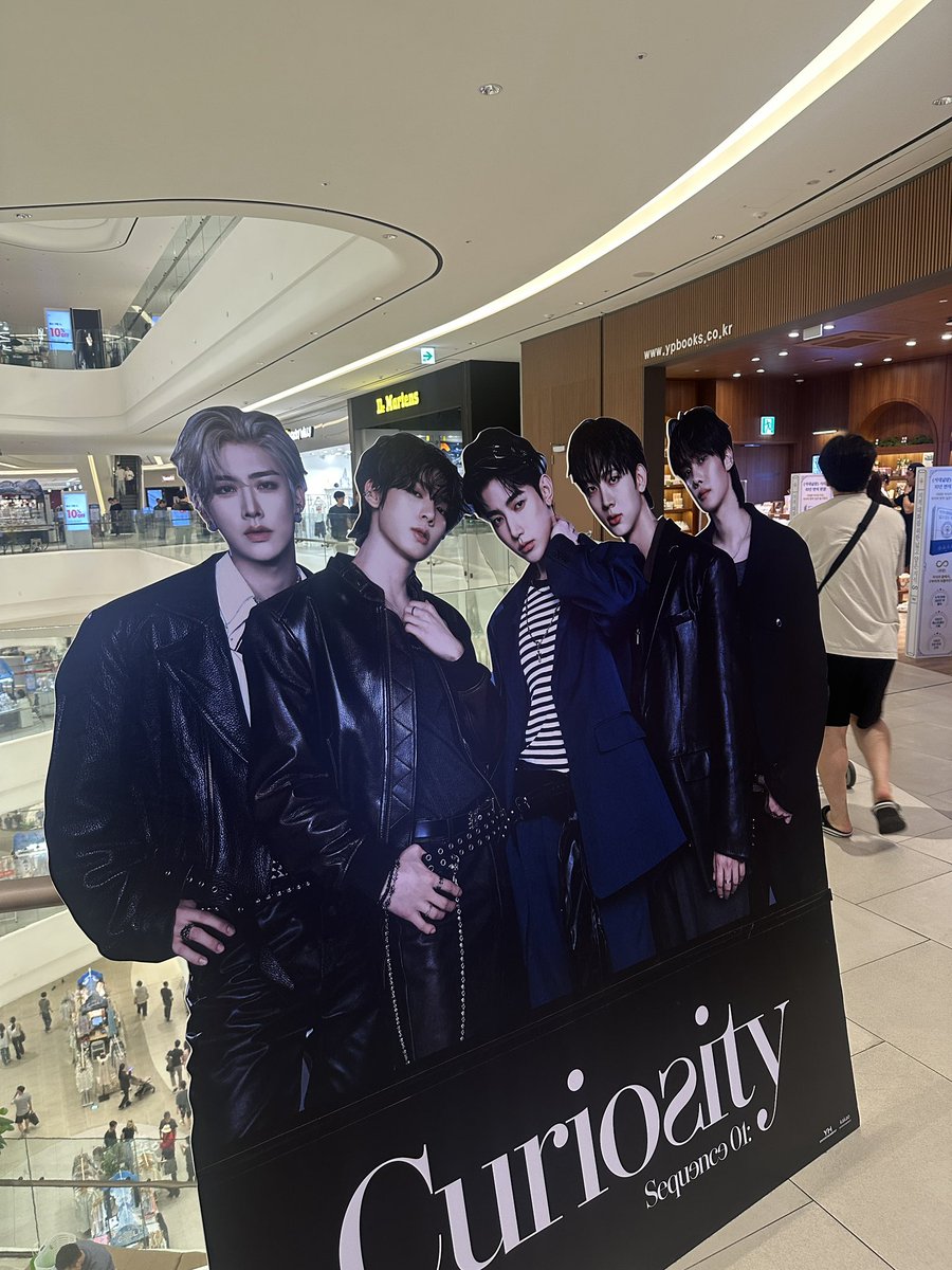 2120_Baby's tweet photo. บังเอิญเจอมาก555 
#AND2BLE #앤더블 https://t.co/zgW4eMrU5J