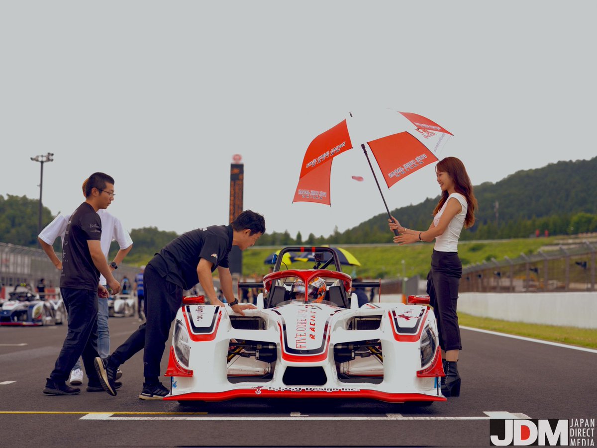 riki8105's tweet photo. 先日の茂木チャンピオンカップレースにてFIVE CORE JAPAN RACINGの津田選手が前大会の連勝に引き続き再び2連勝し現在4連勝中です👌今週末のMEC120開幕戦、鈴鹿にもスポット参戦してくれるので非常に楽しみ☺️チーム一丸となって頑張ります💪お写真提供して頂いた@JpnDirectMedia様有難うございました！ https://t.co/Ud0f3Cg72S