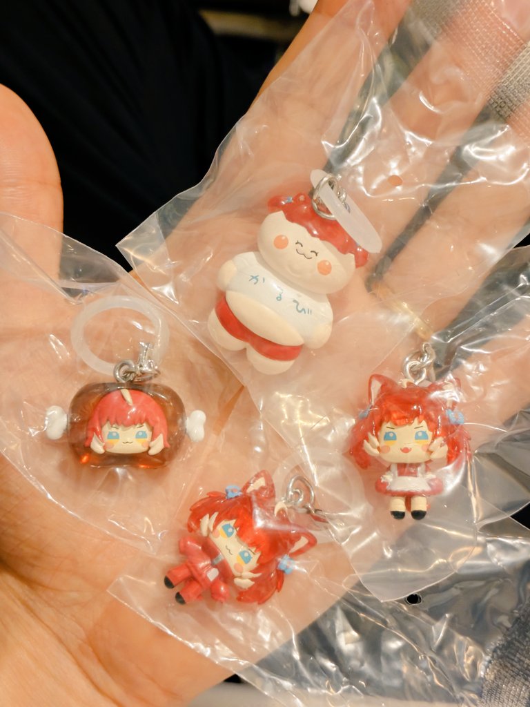 nnsk0328's tweet photo. デブかるび好きすぎる https://t.co/xhcggHrhpC