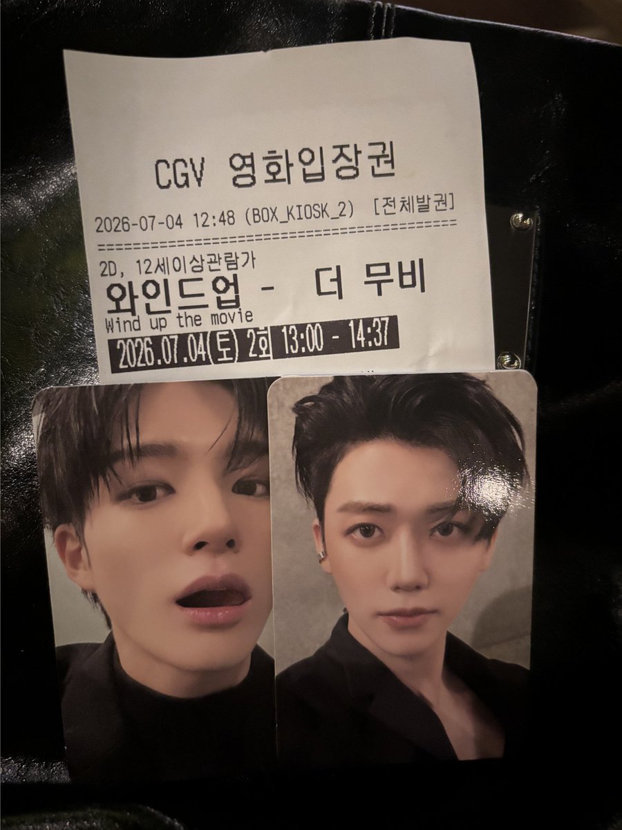 saooxe's tweet photo. 와인드업 확실히 휴대폰으로 보는거보다 사운드랑 화면 풍부해서 너무 좋았구... 
재민이랑 제노 얼굴이 너무 잘생겼떠여
영화관가서 또 보고싶움
아직 못본 즈니들있으면 보러가세여 
₍ᐢ ›_‹ ᐢ₎ ૮₍ ˃̵ࡇ˂̵ ₎ა
#와인드업 #WINDUP #재민 #JAEMIN #제노 #JENO https://t.co/lk7h0LXKze