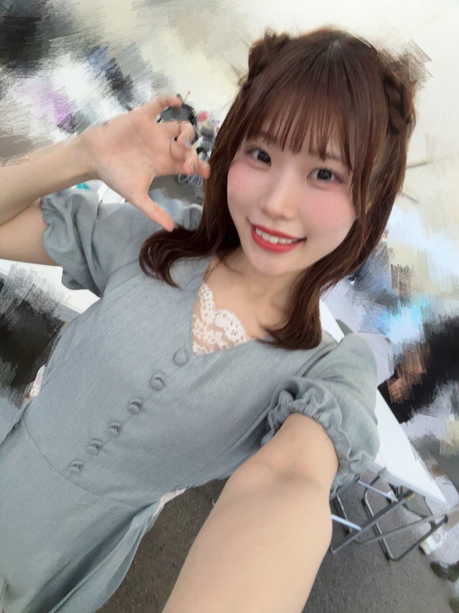 futaba_yuria's tweet photo. #超NATSUZOME2026
さきほど、夏ステージを終えました…

最高だった~!!
楽しくて仕方なかったから…
すっっごくあっという間に感じて寂しいよ…

でもまだまだかぎしろの夏はじまったばかりだから、みんな着いてきてよっ! https://t.co/Li2V7GwC41