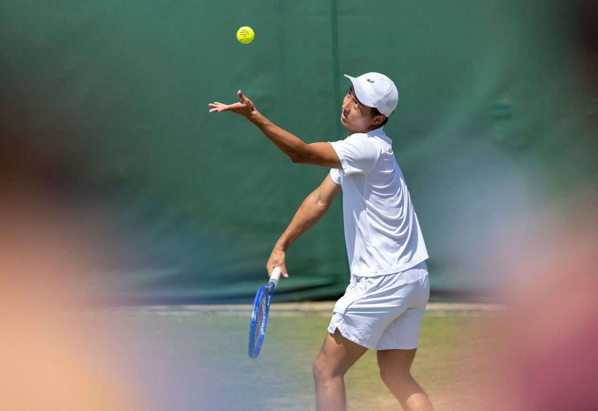 wowowtennis's tweet photo. ／
#望月慎太郎 ウィンブルドン4回戦
第1シード J.シナーに挑む💥
＼

両者は今回が初対戦🎾
予選から勝ち上がってきた望月慎太郎、
さらなる快進撃なるか⁉️

🚩男子シングルス4回戦
J.シナー vs 望月 慎太郎

順次生中継＆ライブ配信🌱
https://t.co/lOlZO2ozSu

#WOWOWでウィンブルドン #Wimbledon https://t.co/q2g2cEnGqM