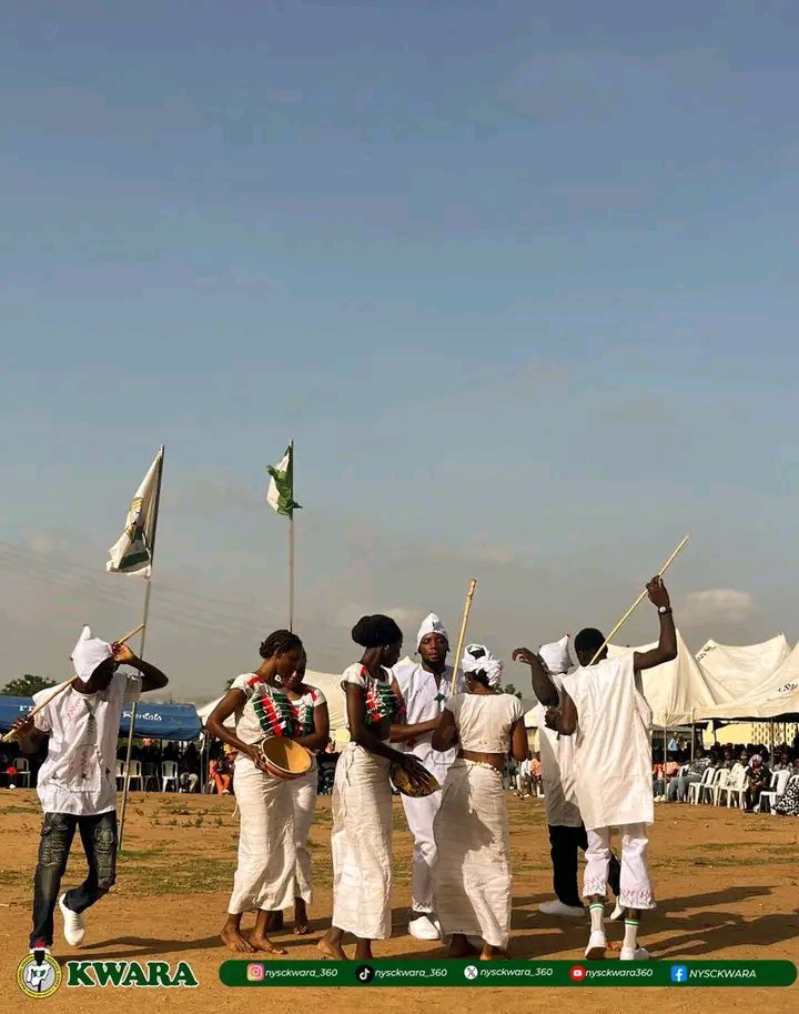 blac_qee's tweet photo. Some iconic shots from the Cultural day https://t.co/ZRsio1ID6q