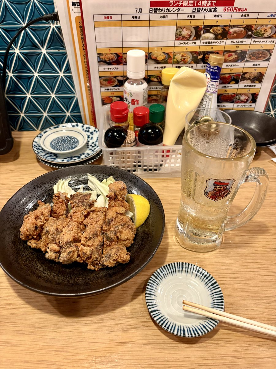 soarerer's tweet photo. 松本と言えばこれは欠かせない。
タブレットで注文が通ると同時に油に入れる音がしたの1人飲みだと見逃さない😃 https://t.co/zPeGK305Kq