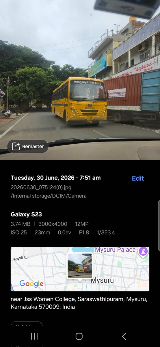 CvSumanth's tweet photo. Oneway traffic violations are increasing day by day in Mysuru On 30/6/26at7:51AM  school bus of Rashtrotthana Vidya Kendra was allegedly driving the wrong way in Saraswathipuram Requesting traffic police to take appropriate action to ensure student and public safety @CPMysuru https://t.co/U6c48srILG