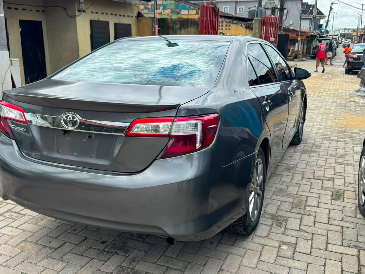 Rowneautos247's tweet photo. Sharp deal‼️‼️
2014 Toyota Camry Le
Toks Standard
Engine and Gear Perfect,Ac chilling Well
Absolutely Nothing to Fix
Price🏷️8.9M
📍Surulere,Lagos https://t.co/k6w1ForpwM