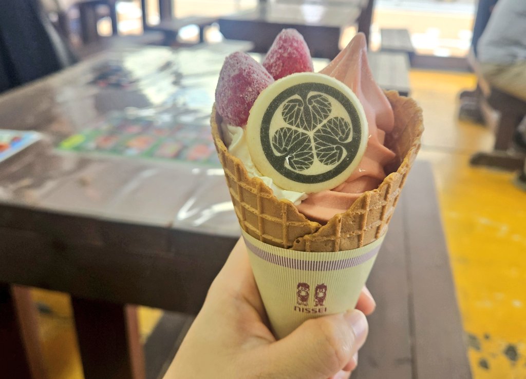 mina_survival's tweet photo. 食べまくりの旅in静岡 https://t.co/wRPmVYFaYb