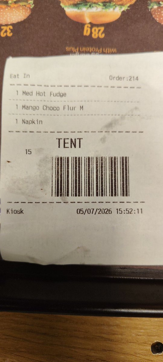 thenishachar's tweet photo. The AC is also not working properly. Proper invoice also not provided. Only got this in the name of a invoice. https://t.co/frVP9i44Cm