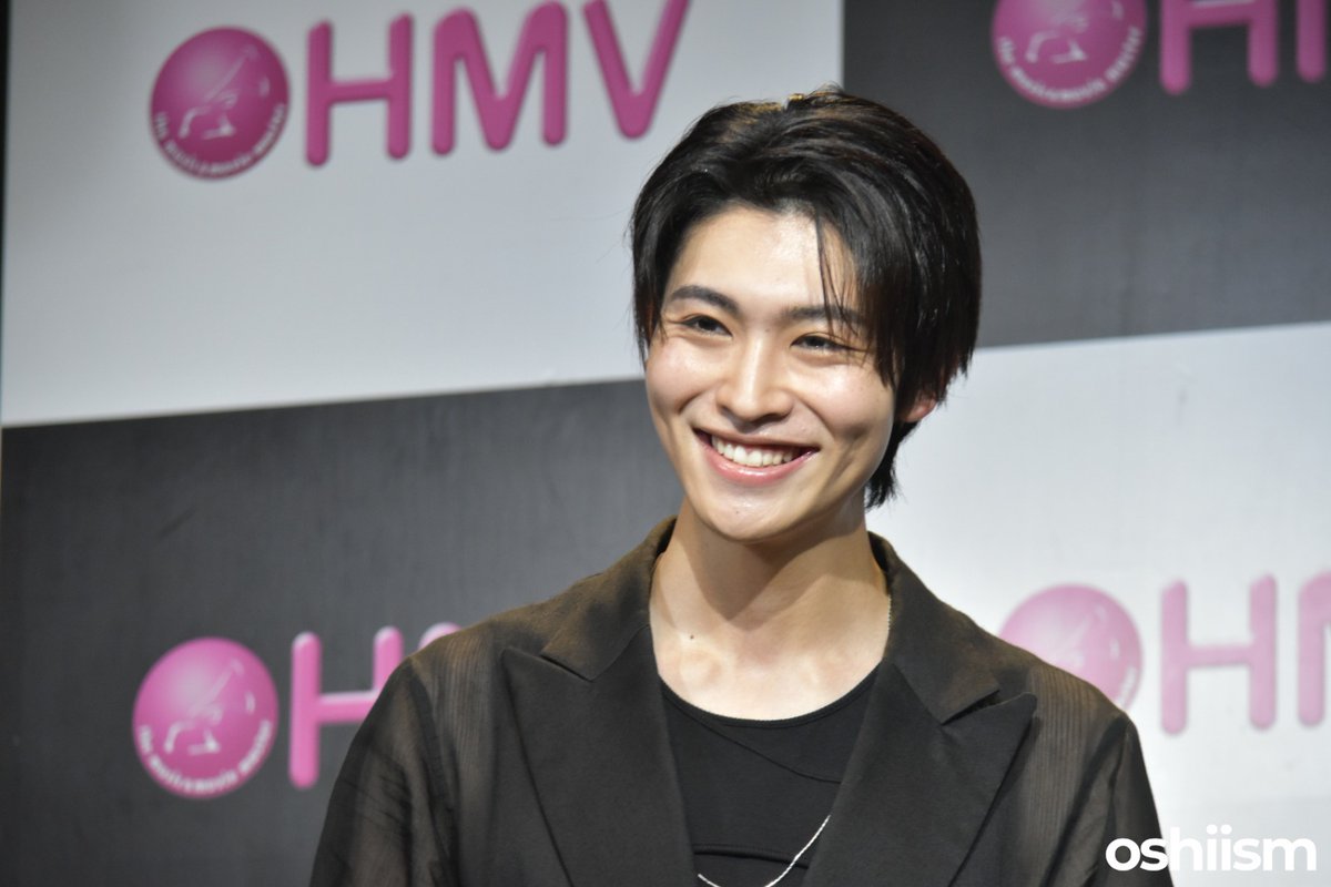 oshiism_press's tweet photo. 【取材レポート②】GENIC増子敦貴「未来にかっこいい男でいられるように、今を頑張る」
2026年は“神半期”と増子ワールド炸裂🗯️💕

「増子敦貴 Daily Calendar」発売記念イベント🗓️☺️

前後編の2本立てでレポ掲載中！ぜひご覧ください⚽

📸写真多数📸

記事はこちら💁‍♀️
https://t.co/f8MM5t2ZNC https://t.co/Fa18LcBSGd