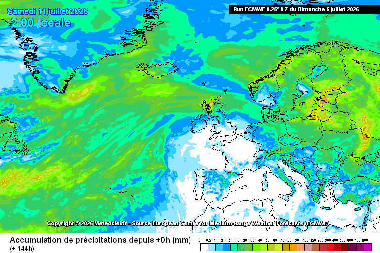SergeZaka's tweet photo. [1/2] Voici le cumul de pluie prévu pour la semaine prochaine en France : rien. Ce 3ème dôme de chaleur accompagnant cette 3ème canicule continue à méticuleusement assécher nos sols. Les records de 1976 et 2022 seront en sursis pour la période. Et on est que le 5 juillet. https://t.co/pnINzc6VrI