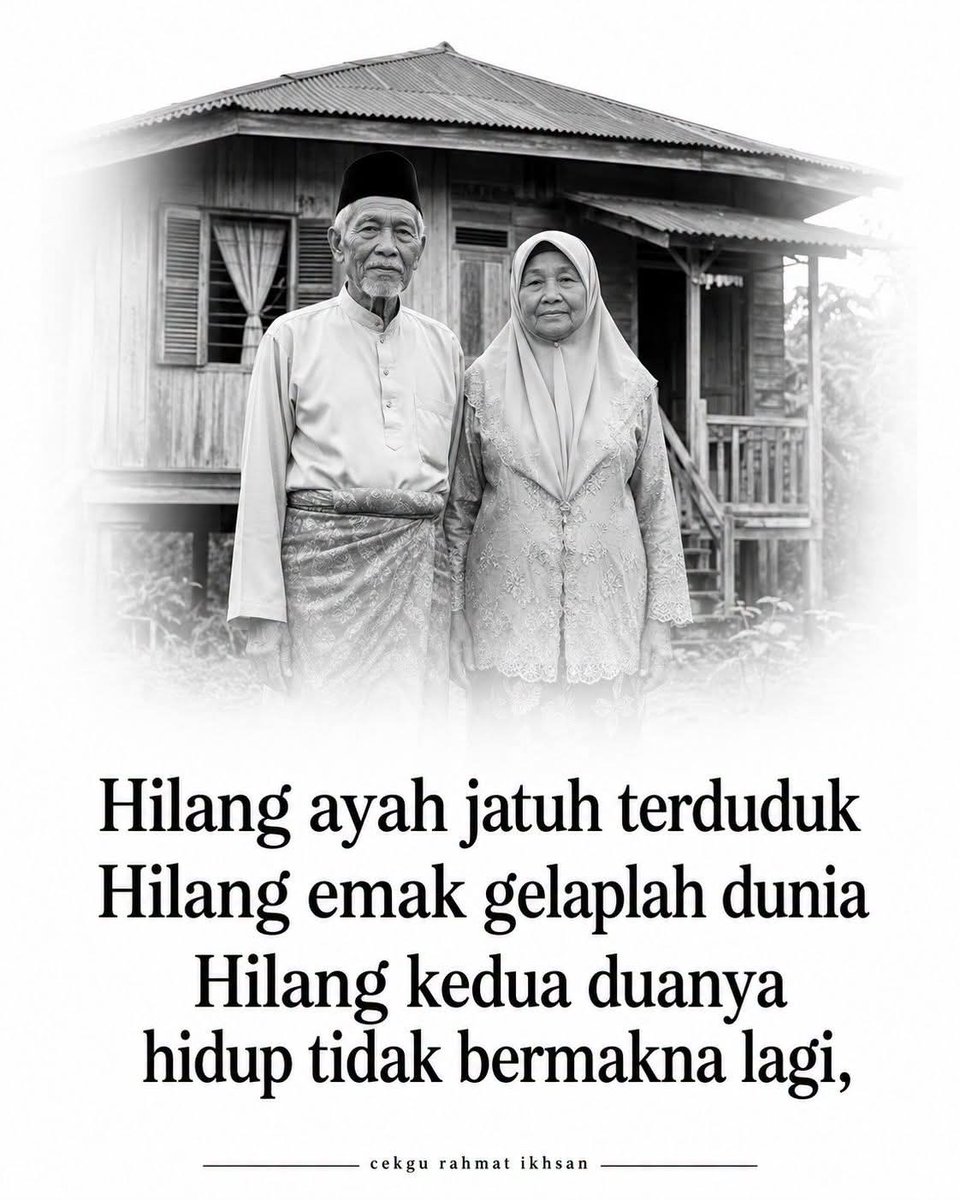 RuhilJunil's tweet photo. Aku baru kehilanhan seorang ayah. Aku hilang kekuatan utk berdepan dgn ujian dan cabaran. Aku lemah. Airmata selalu jadi peneman. Bila aku ingat kata semangat, nasihat drpdnya, hati aku makin rapuh.Rindu teramat rindu.Masa tak mampu ubat rasa kehilangan rindu yg pergi selamanya.. https://t.co/Eo1c8EfPmp