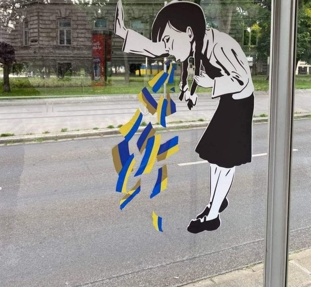 lostlyrics234's tweet photo. @bundeskanzler @ZelenskyyUa Das klingt nach vielen weiteren Mrd. an Steuergeldern die auf nimmer Wiedersehen verschwinden. Während im eigenen Land wieder von vielen überlegt wird ob man lieber isst oder tankt. https://t.co/1LtzWDQLtQ