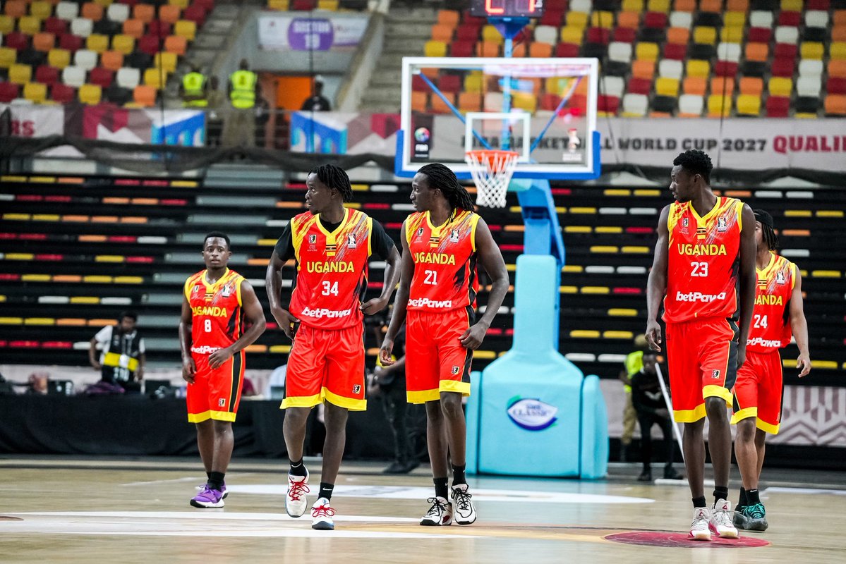 ug_silverbacks's tweet photo. Silverbacks ball 🏀 

#Silverbacks #ForUganda https://t.co/yjaVPEkybe