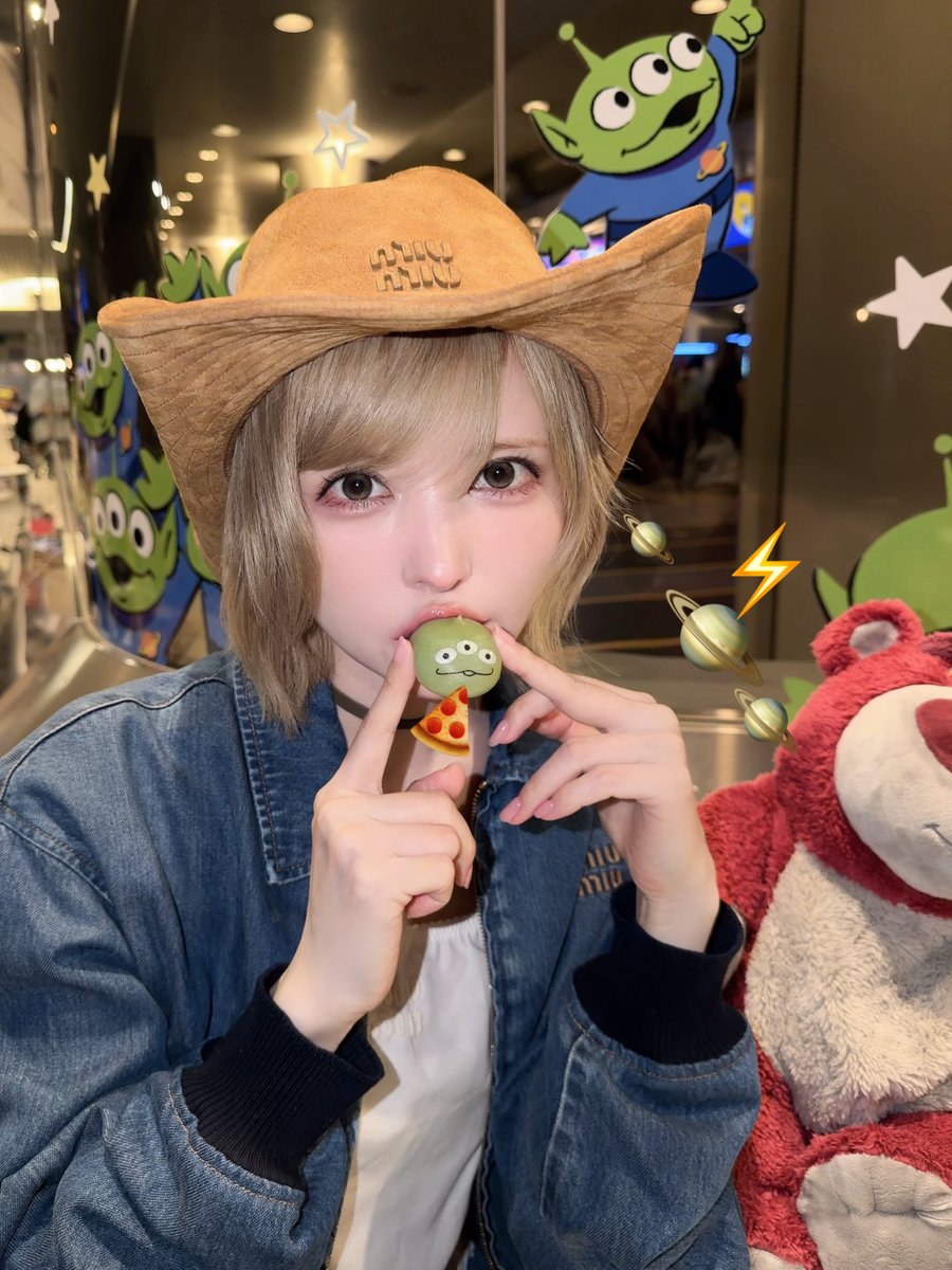 tsubasamasuwaka's tweet photo. かーみーさーまー
#リトルグリーンメン https://t.co/ArXje03upA