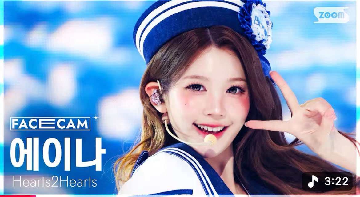 katanohsungie's tweet photo. jadi di live member diskusi best look masing2 selama promosi lemon tang 2 minggu ini, terus a-na minta kalo menurut member gimana? tapi hatuha malah debat 😭

😊 menurut aku 2nd week mubank (cinderella outfit)
🌴 setuju! make up kamu bagus bgt disitu
🍓 eh iya lagi bener
🧁 menurut gw 1st week inkigayo (marine outfit) lebih gacor sih
🍓 LAH IYA INKIGAYO!!! A-NAKIGAYO!!! setuju setuju
*meanwhile 🌴😊 masih ngotot 2nd week mubank*
🎀 gw vote 2nd week mubank sih

akhirnya a-na milih 2nd week mubank karena suka make upnya lebih on point 🤏🏻

#A_NA #에이나