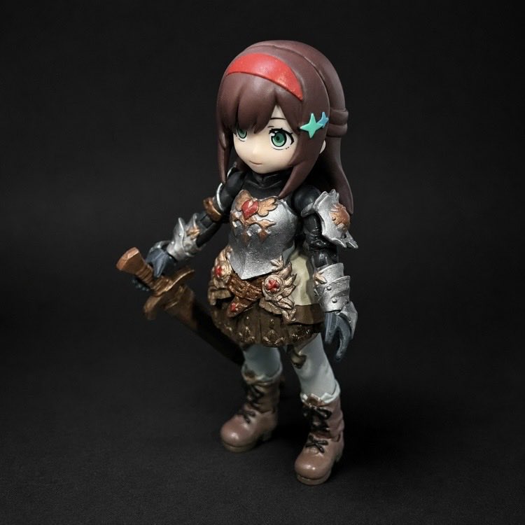 potion_ether's tweet photo. ガシャポンクエスト時代からのお気に入り
長く飾ってきた分、関節が緩くなってきたのでメンテナンス

リンクトラベラーズ4弾の鎧で、さらにカスタムの幅が広がることを期待！

#リンクトラベラーズ https://t.co/A3LtiJRGLe