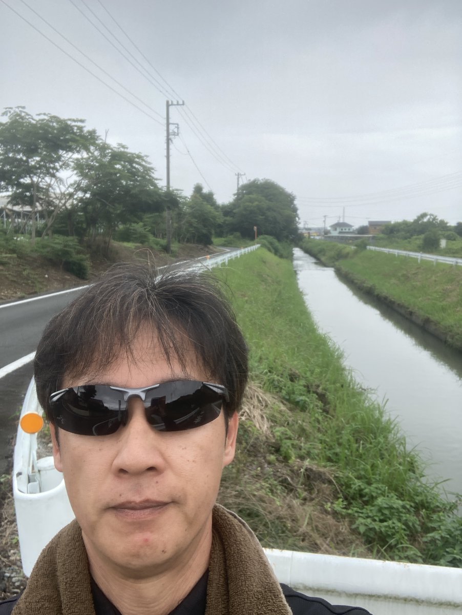 t_morishima's tweet photo. 2026年7月5日
最高気温26℃。

小雨が降る中の #ウォーキング ！
近くの小川周��を歩いてきました。

#高校野球 の地方予選が始まりましたね。

来週あたり、球場へ…
行ってみようかな？ https://t.co/eVdieoZgwT