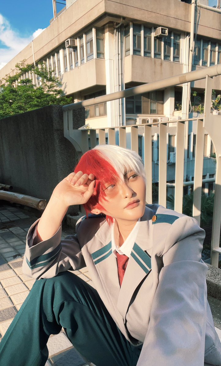 zueilioxo's tweet photo. 轟焦凍コスプレ https://t.co/kMvDKuAUVX