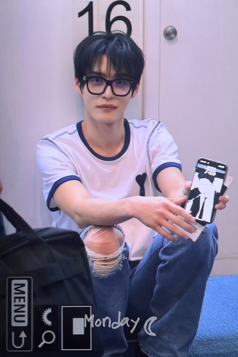 monday_981214's tweet photo. 260705 배사 자랑🎶

#김지웅 #KIMJIWOONG #キムジウン #金地雄 #ZEROBASEONE #ZB1 #제로베이스원 https://t.co/oPIvKaYLvB