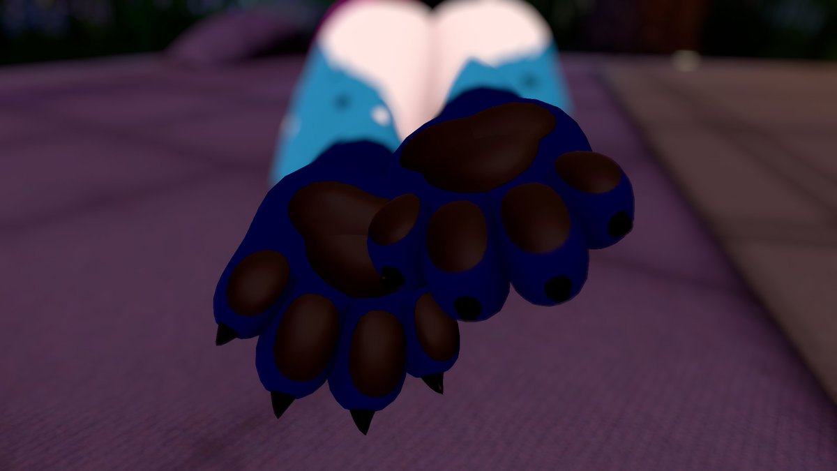 Nuggetisepik's tweet photo. Early Morning paw pics? 

I gave into the paw slop.. :3 🩷 https://t.co/7eMeJQPFFJ