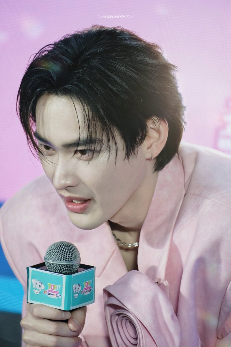 charee_ms's tweet photo. สายตาเวลาพิเก้าคุยกับงุ้งงิ้ง
 ไมโครเวฟบอยสุดดดๆเลย🥺💘

KAO X TOFU FESTIVAL
#JOJISunscreenxKAO
꒰ #number_9th | @numberx9th  ꒱⭑.ᐟ https://t.co/48glQ5c3yA