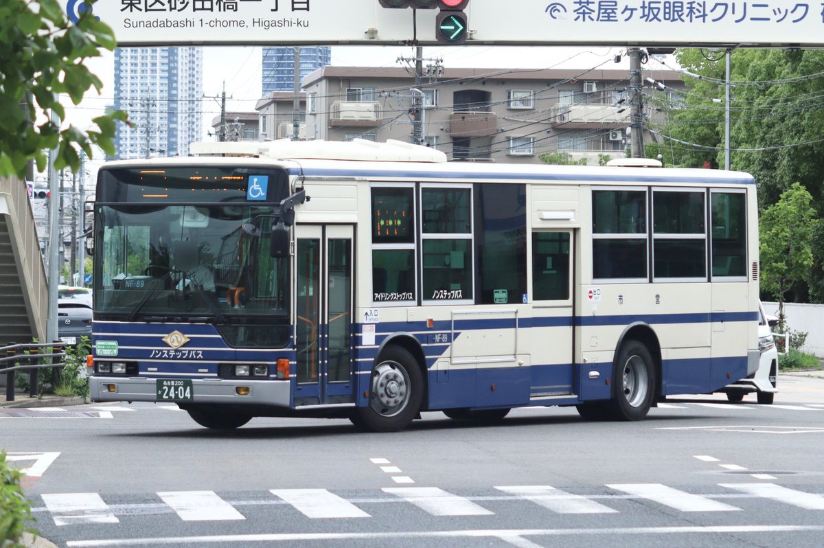 second__bus's tweet photo. 名古屋市交通局
NF-89【大森】
NF-70【猪高】
NF-71【猪高】
NF-82【中川】
全てPKG-MP35UM改

色々な所に「市バス」らしさを感じる車両、旧NFを撮影📷
PKG代が廃車というのは勿体ないと思いますが、しょうがないですね😅

台数が少なくなっていますが、撮影でき満足です！ https://t.co/SmJDWT6I66