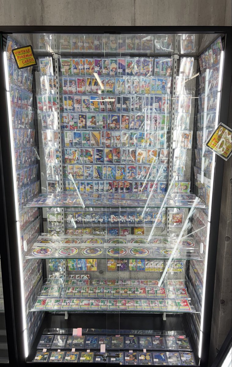 ［ゲリラ出品］sp まとめ売り　4枚 ✨✨コーナー紹介✨✨】 店内奥立体ショーケースにてレトロ系ポケモン