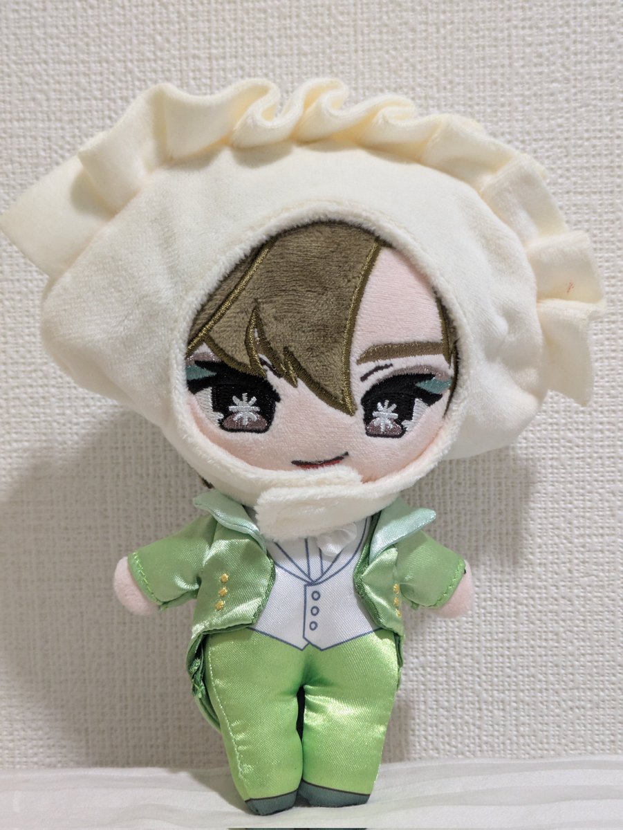 macaron824's tweet photo. これは歌劇が来ないので餃子の刑に処されている朝美さん https://t.co/SNsYSLeP3T