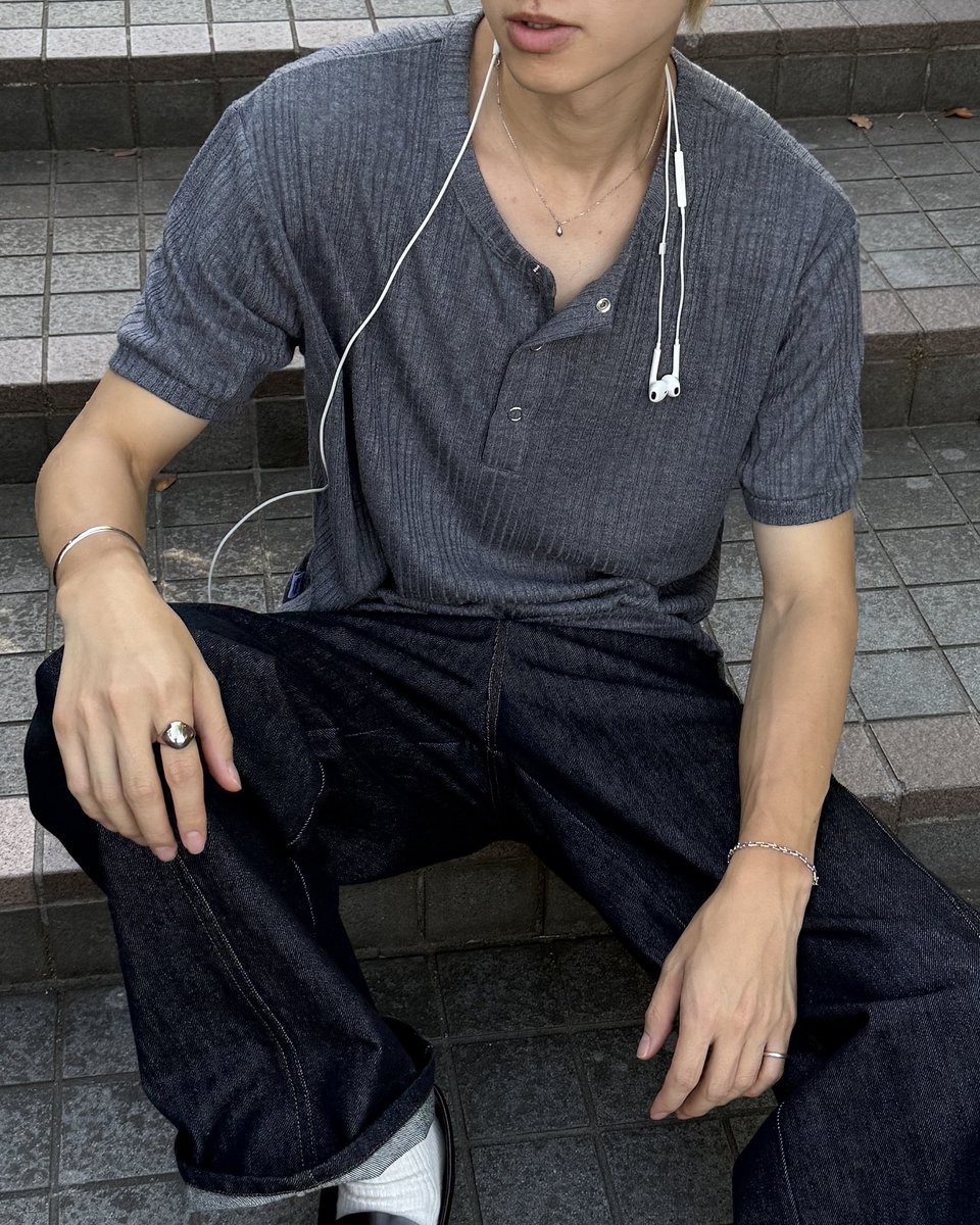 Ottd1425's tweet photo. 惚れる服の中でも今年は抜け感のある
ヘンリーやスキッパーポロが1番 https://t.co/eSei0mSRiB