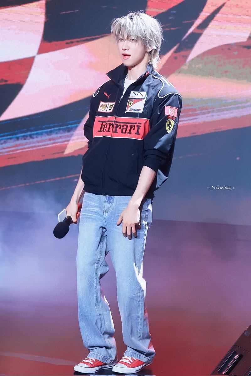 YellowStar_97's tweet photo. 260705 FAN PARTY

#서명호 #디에잇 #THE8
#ミンハオ #徐明浩
#세븐틴 #SEVENTEEN https://t.co/Ns0SQaqPW3